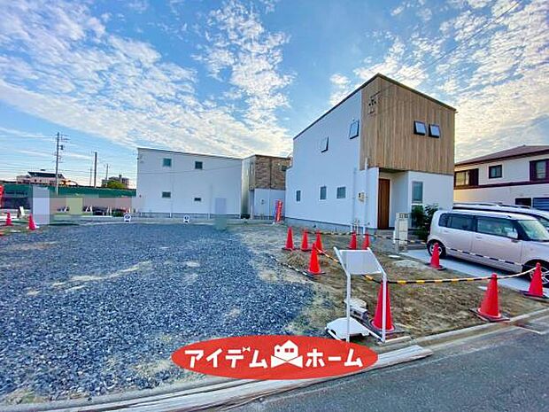 ●○12号棟外観○● 平日のご案内も可能です!