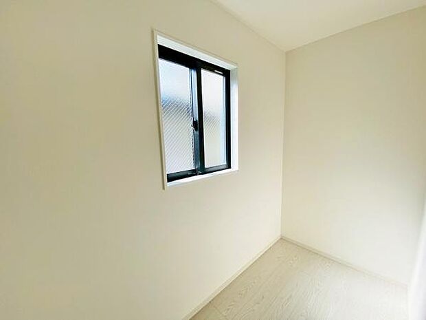 1号棟 内観写真(納戸)