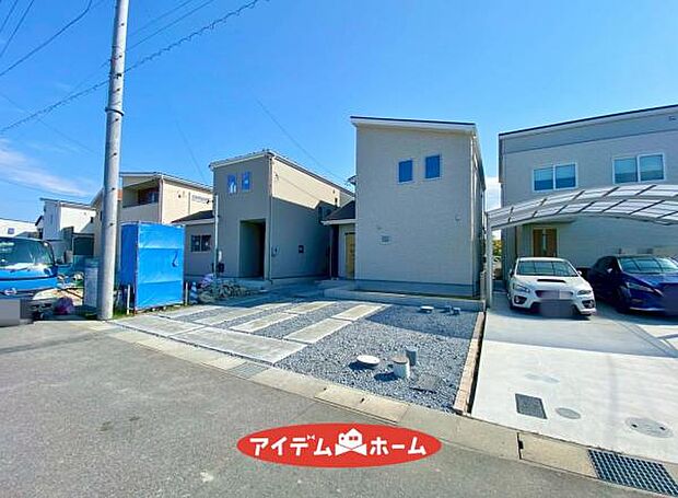●○11号棟外観写真○● 平日のご案内も可能です!
