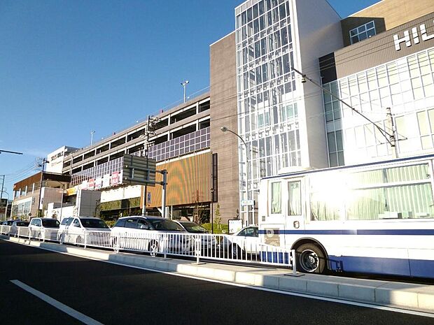 ヒルズウォーク徳重 ガーデンズテラス（2533m）