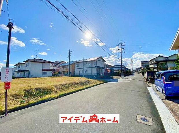●○西側前面道路○● 平日のご案内も可能です