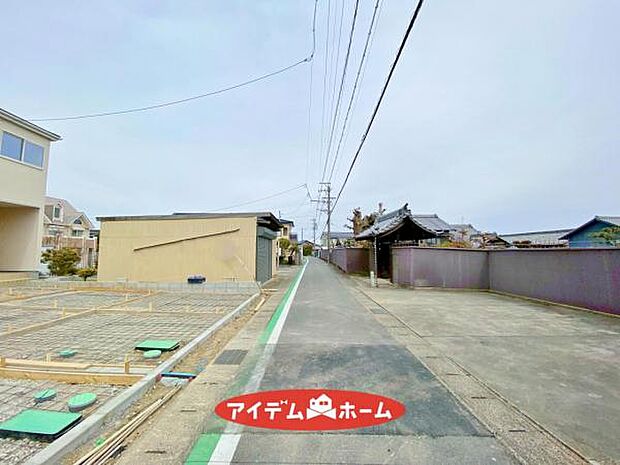 ●○前面道路写真○● 平日のご案内も可能です!