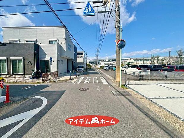 ●○前面道路○● 平日のご案内も可能です！ 