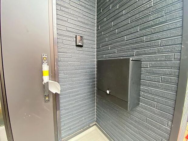 1号棟 内観写真 宅配ボックス