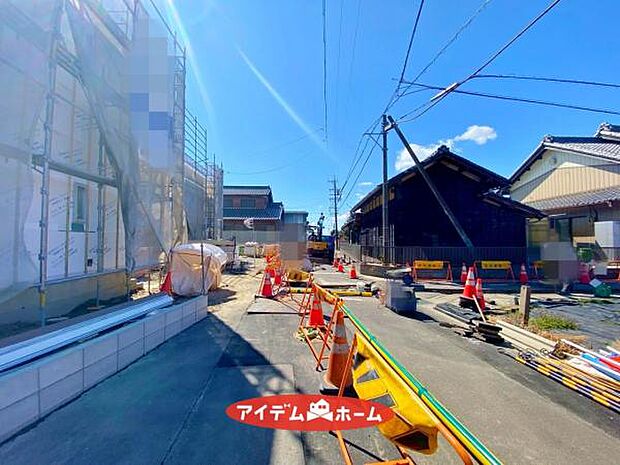 ●○西側前面道路○● 平日のご案内も可能です!