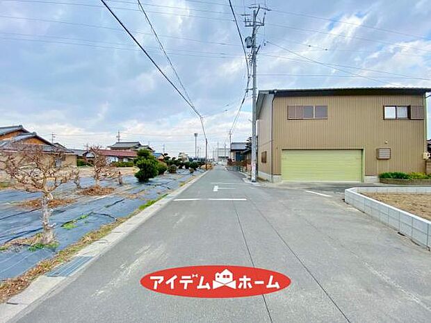 ●○北側前面道路○● 平日のご案内も可能です 