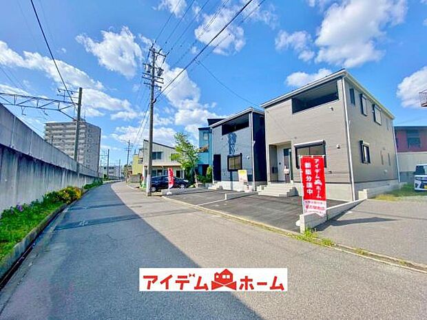 ●○前面道路○● 平日のご案内も可能です!