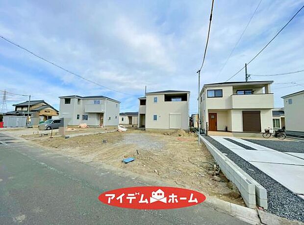 ●○4号棟外観○● 平日のご案内も可能です