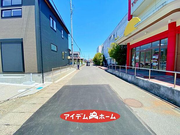 ●○前面道路○● 平日のご案内も可能です!