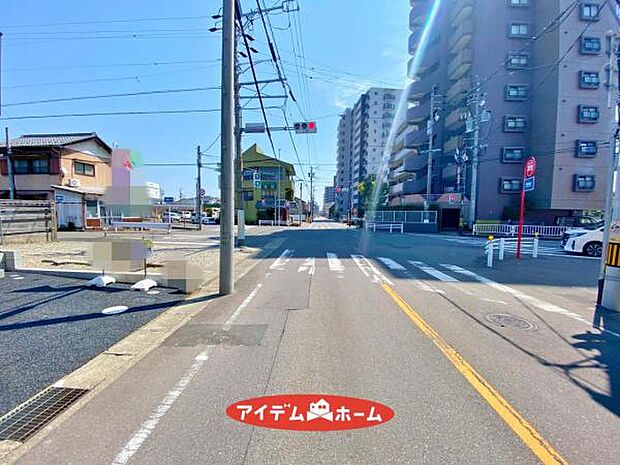 ●○前面道路写真○● 平日のご案内も可能です!