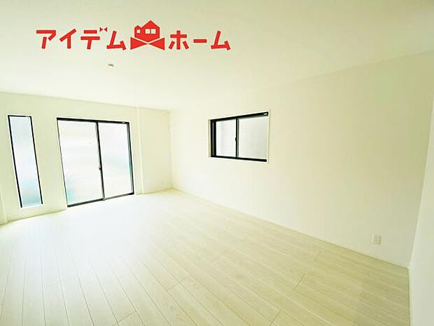 ●○1号棟内観○● 平日のご案内も可能です!