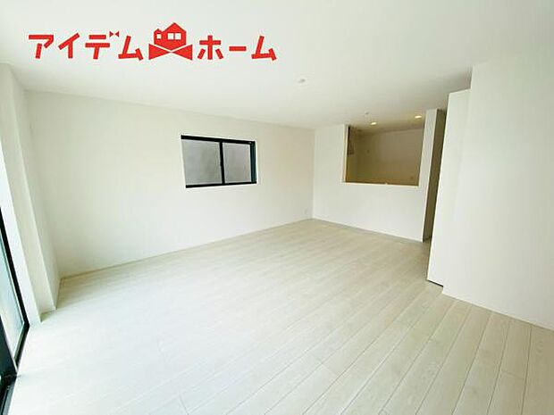 ●○1号棟内観○● 平日のご案内も可能です!