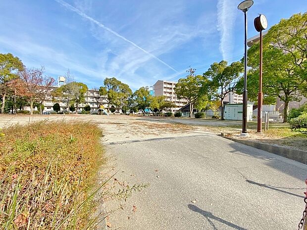 南越公園（318m）