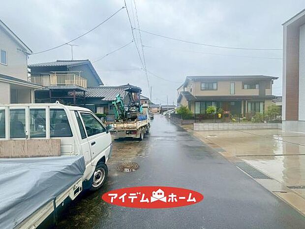 ●○前面道路写真○● 平日のご案内も可能です！