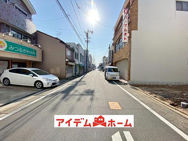 ●○前面道路写真○● 平日のご案内も可能です 