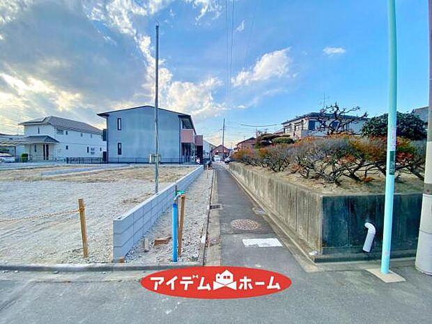 ●○北側前面道路○● 平日のご案内も可能です 