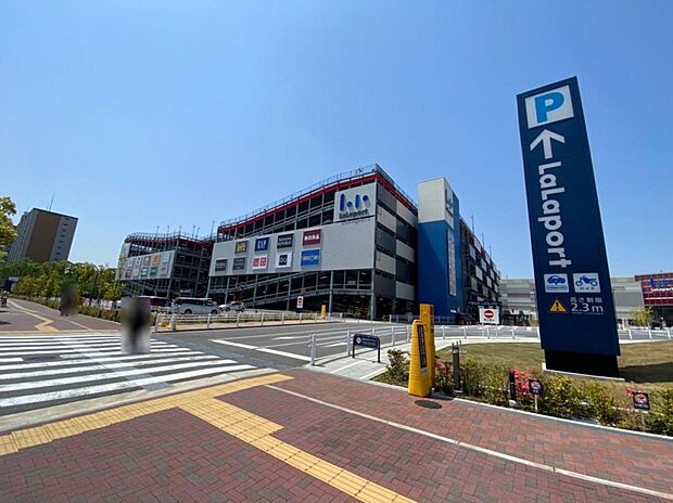 ららぽーと 名古屋みなとアクルス（2229m）