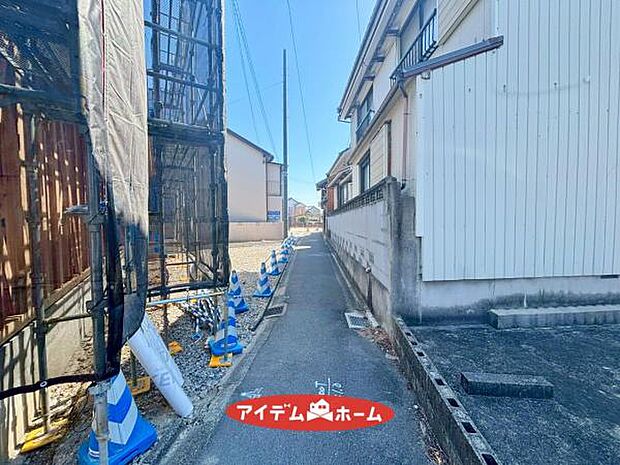 ●○南側前面道路○● 平日のご案内も可能です!