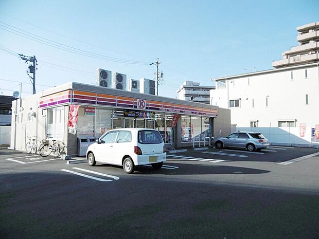 ファミリーマート 熱田一番町店(511m)