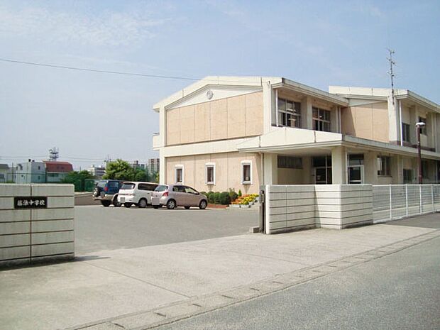 津島市立藤浪中学校（2000m）