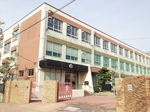 名古屋市立金城小学校（850m）