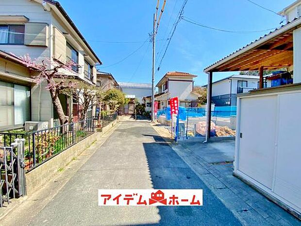 ●○前面道路写真○● 平日のご案内も可能です!