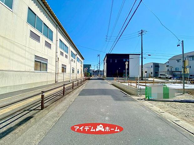 ●○前面道路写真○● 平日のご案内も可能です!