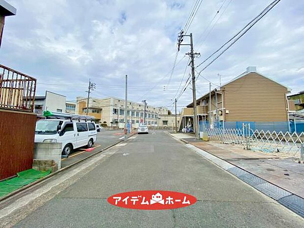 ●○前面道路写真○● 平日のご案内も可能です!