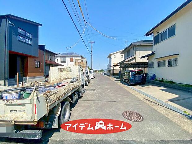 ●○前面道路写真○● 平日のご案内も可能です!