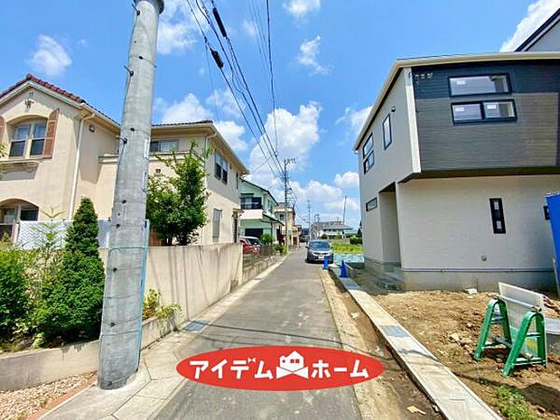 ●○西側前面道路○● 平日のご案内も可能です！ 