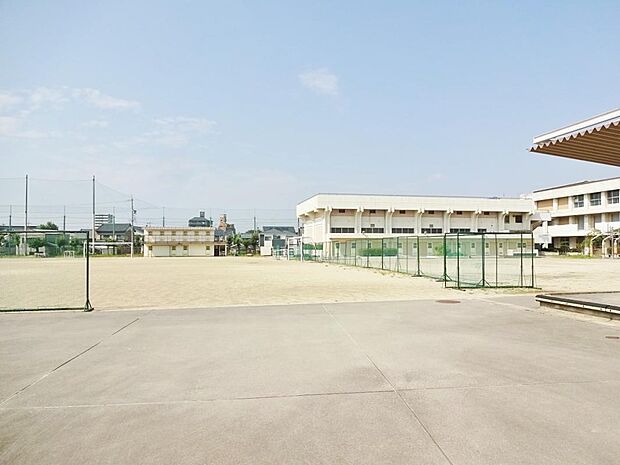 名古屋市立南陽東中学校（200m）
