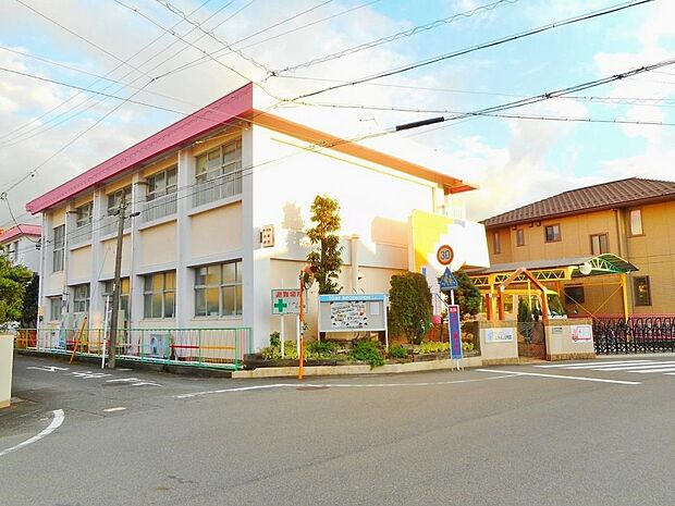 とみよし幼稚園(448m)