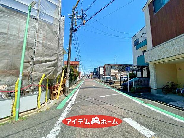 ●○南側前面道路○● 平日のご案内も可能です！ 