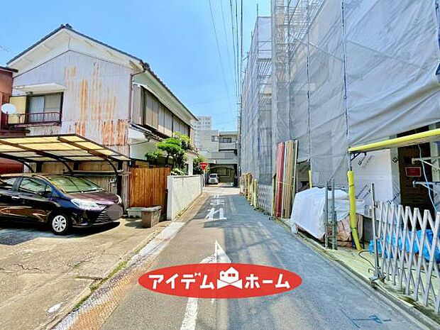 ●○北側前面道路○● 平日のご案内も可能です!