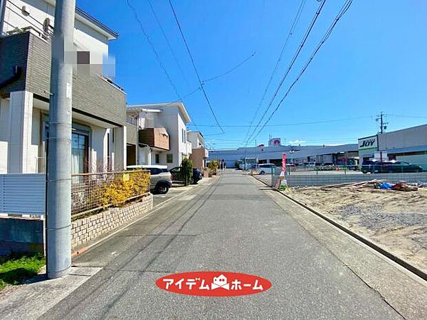 ●○前面道路写真○● 平日のご案内も可能です!