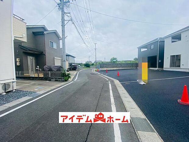 ●○前面道路写真○● 平日のご案内も可能です！ 