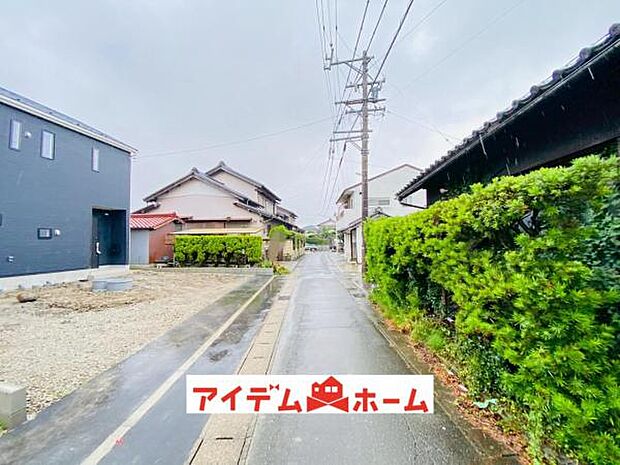 ●○北側前面道路○● 平日のご案内も可能です!