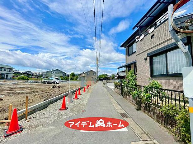 ●○前面道路○● 平日のご案内も可能です!