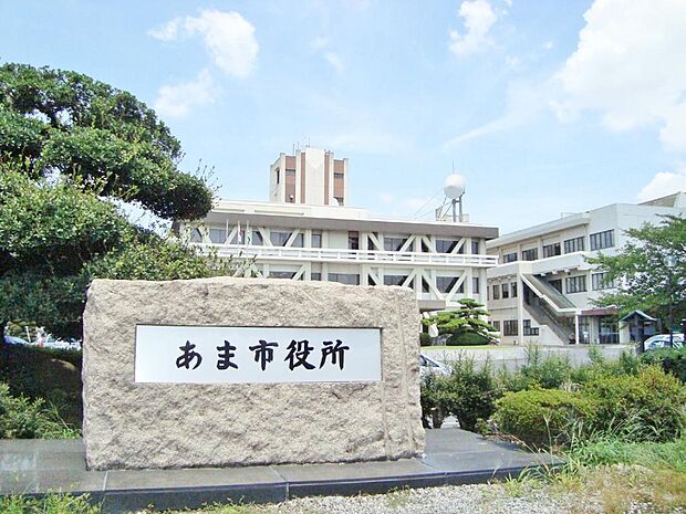 あま市役所(588m)