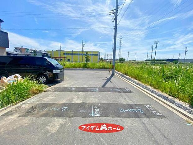 ●○前面道路写真○● 平日のご案内も可能です!