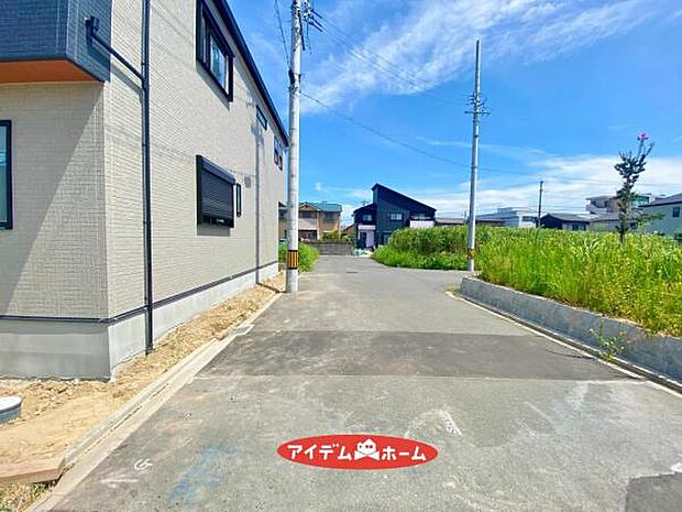 ●○東側道路○● 平日のご案内も可能です!