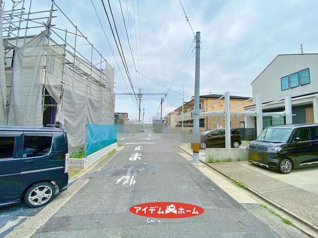 ●○北側前面道路○● 平日のご案内も可能です!