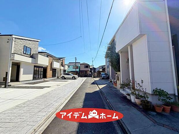 ●○西側前面道路○● 平日のご案内も可能です!