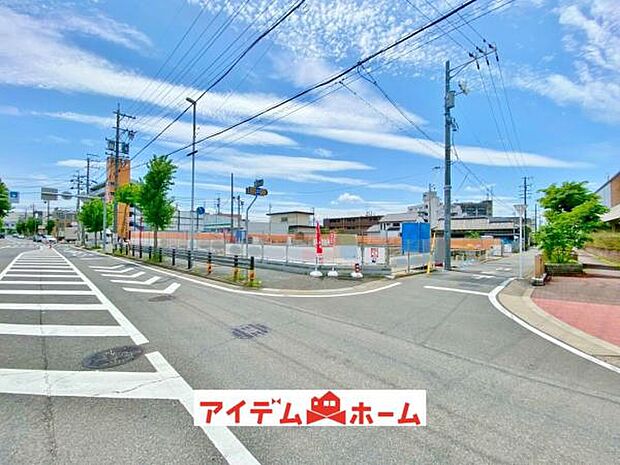 ●○北側前面道路○● 平日のご案内も可能です！ 