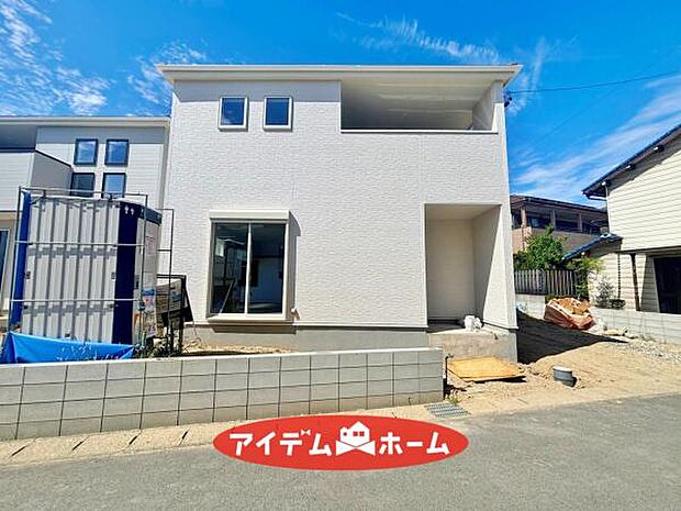 ●○2号棟外観○● 平日のご案内も可能です!