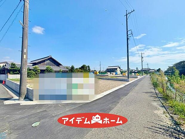 ●○西側前面道路○● 平日のご案内も可能です!