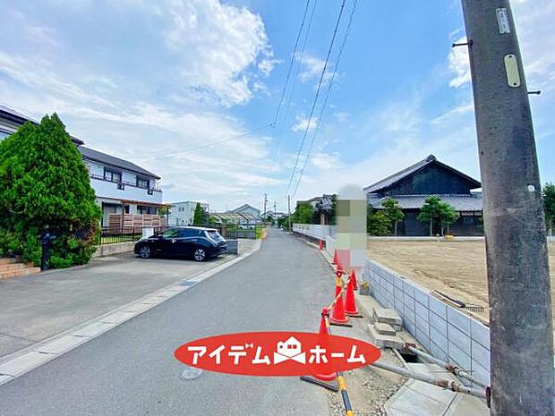 ●○北側前面道路○● 平日のご案内も可能です!