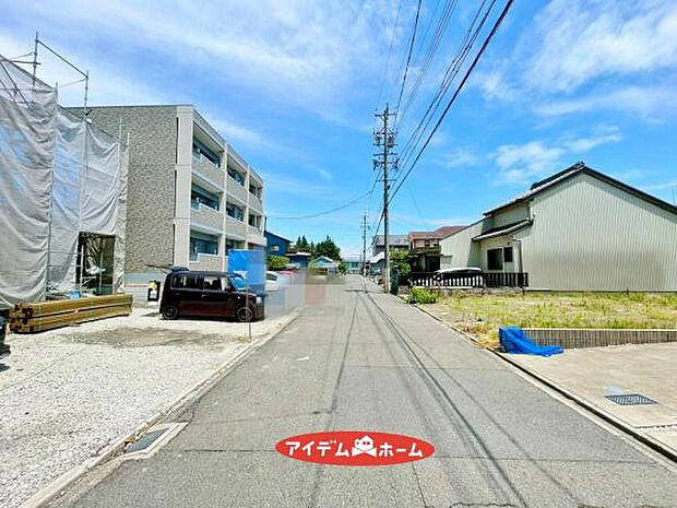 ●○前面道路写真○● 平日のご案内も可能です！