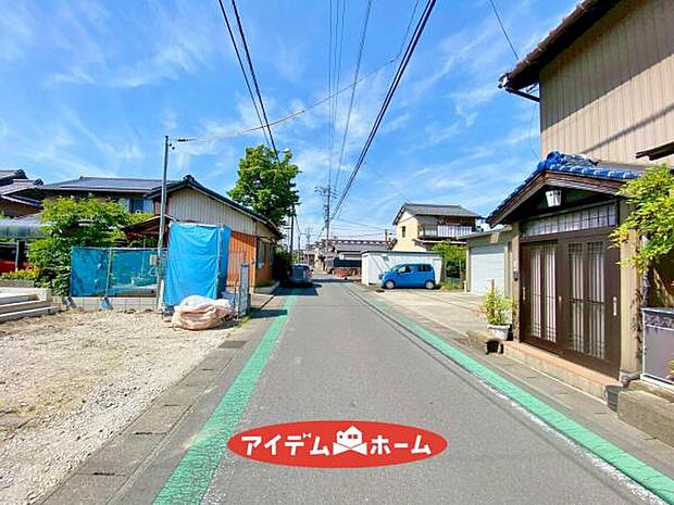 ●○東側前面道路○● 平日のご案内も可能です！ 