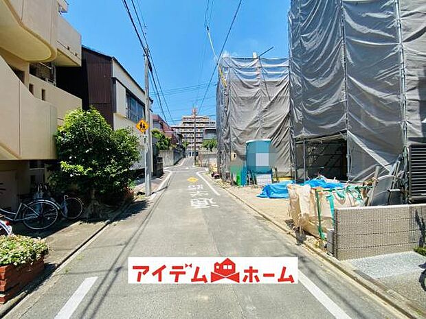 ●○西側前面道路○● 平日のご案内も可能です!
